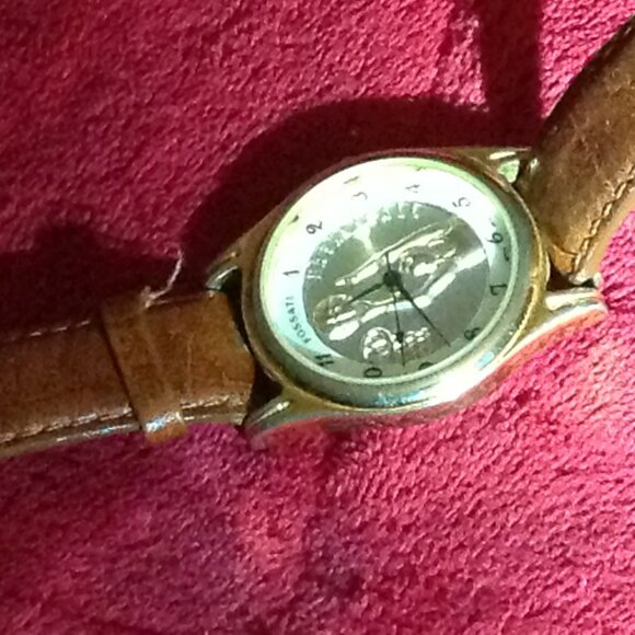 Rare Vintage Fossati 3D Basketball Player Wrist Watch - Picture 6 of 7